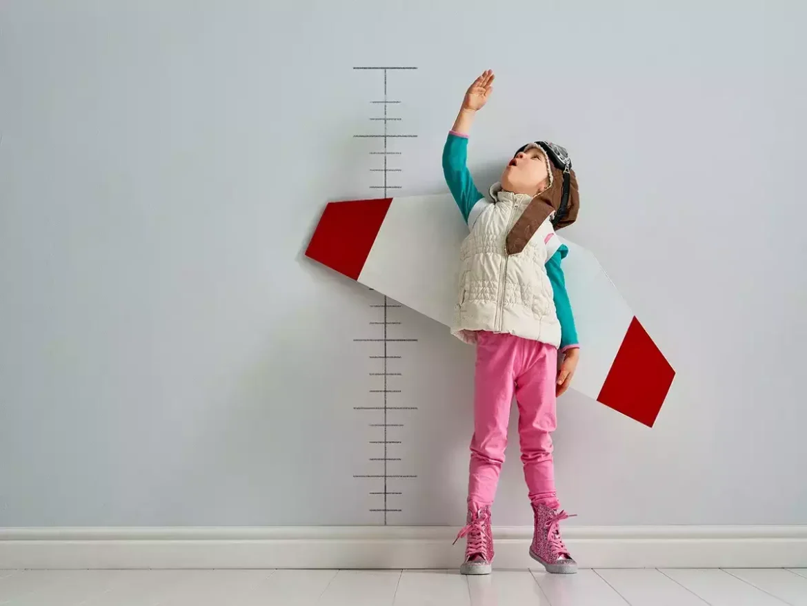 Activity For Kids Height: लंबाई बढ़ाने के लिए बच्चों को हर दिन ये खेल और खाना खिलाएं