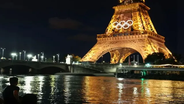 Olympics 2024 सीन नदी फिर विवादों में आ गई, क्योंकि गंदे पानी के कारण एथलीट प्रैक्टिस नहीं कर सकते