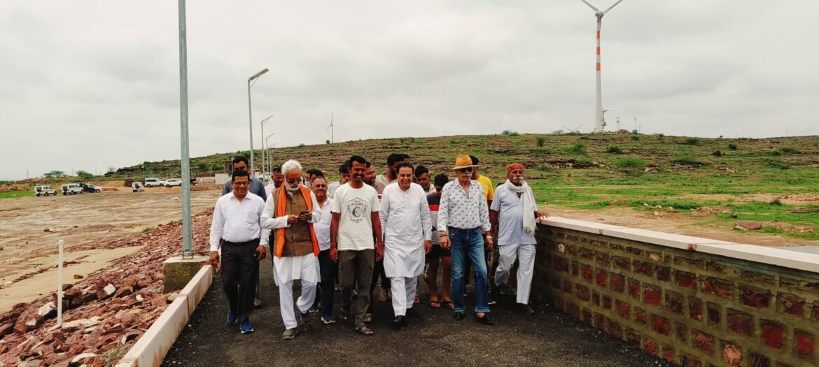 संसदीय कार्य विधि एवं न्याय मंत्री ने इन्द्रोका बांध का किया निरीक्षण