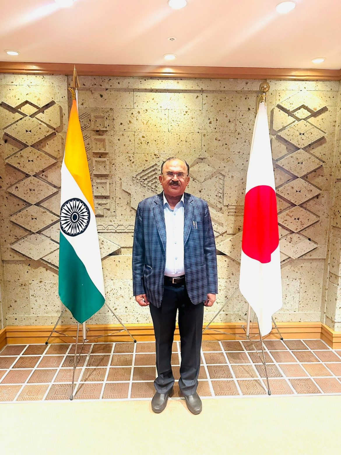 RAJASTHAN Devnani पहुंचे जापान, टोक्यो में दिन की शुरुआत मंदिर दर्शन से,