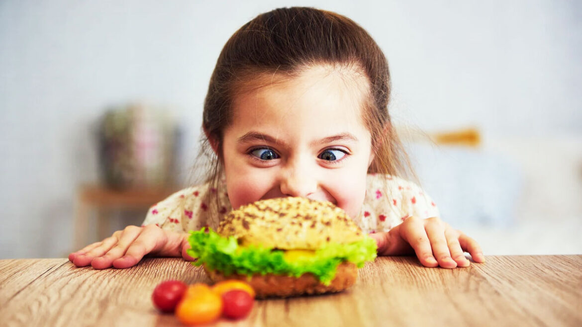 Breakfast के बाद अगर आपको भूख लगे, तो खाएं ये 5 फूड्स
