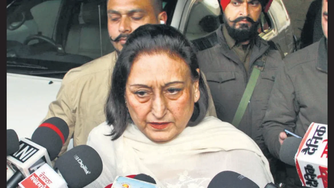 Chairperson Raj Lali Gill और चेयरमैन कंवरदीप सिंह ने पीड़ितों और पुलिस कमिश्नर से मुलाकात की।