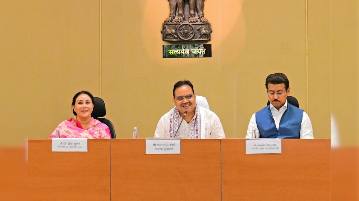 RAJASTHAN CM द्वारा घोषित माटी कला की बजट घोषणाएं हो रही हैं साकार, जिससे स्वरोजगार बढ़कर स्वावलंबन को प्रोत्साहन मिल रहा है।