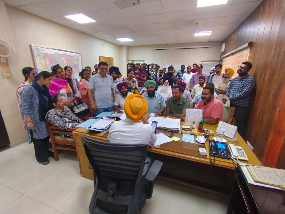 Harjot Singh Bains: पंजाब ने आईटीआई और पॉलिटेक्निक प्रिंसिपलों के नेतृत्व को मजबूत करने के लिए आईआईएम-अहमदाबाद के साथ साझेदारी की है।