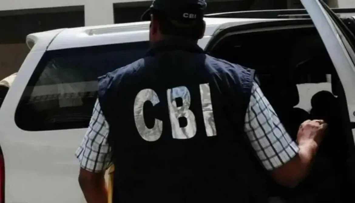 दिल्ली में CBI की बड़ी कार्रवाई, AAP सरकार के जाते ही परिवहन विभाग के 6 अधिकारी गिरफ्तार