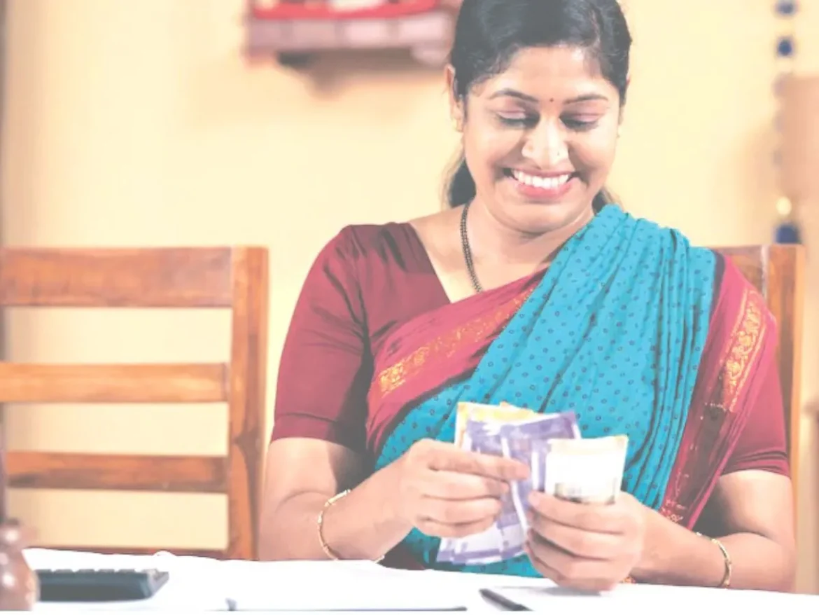 Mahila Samriddhi Scheme: दिल्ली में कौन सी महिलाएं ₹2500 की सहायता से रहेंगी वंचित? जानें सभी शर्तें