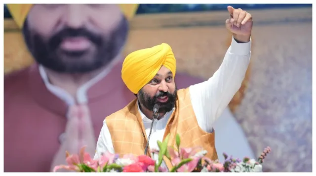 CM Bhagwant Mann ने कहा, "सरकार किसान मिलनी मेरे दिल में एक विशेष स्थान रखती है, यह मेरी मातृभूमि के साथ मेरे रिश्ते को मजबूत करती है।"