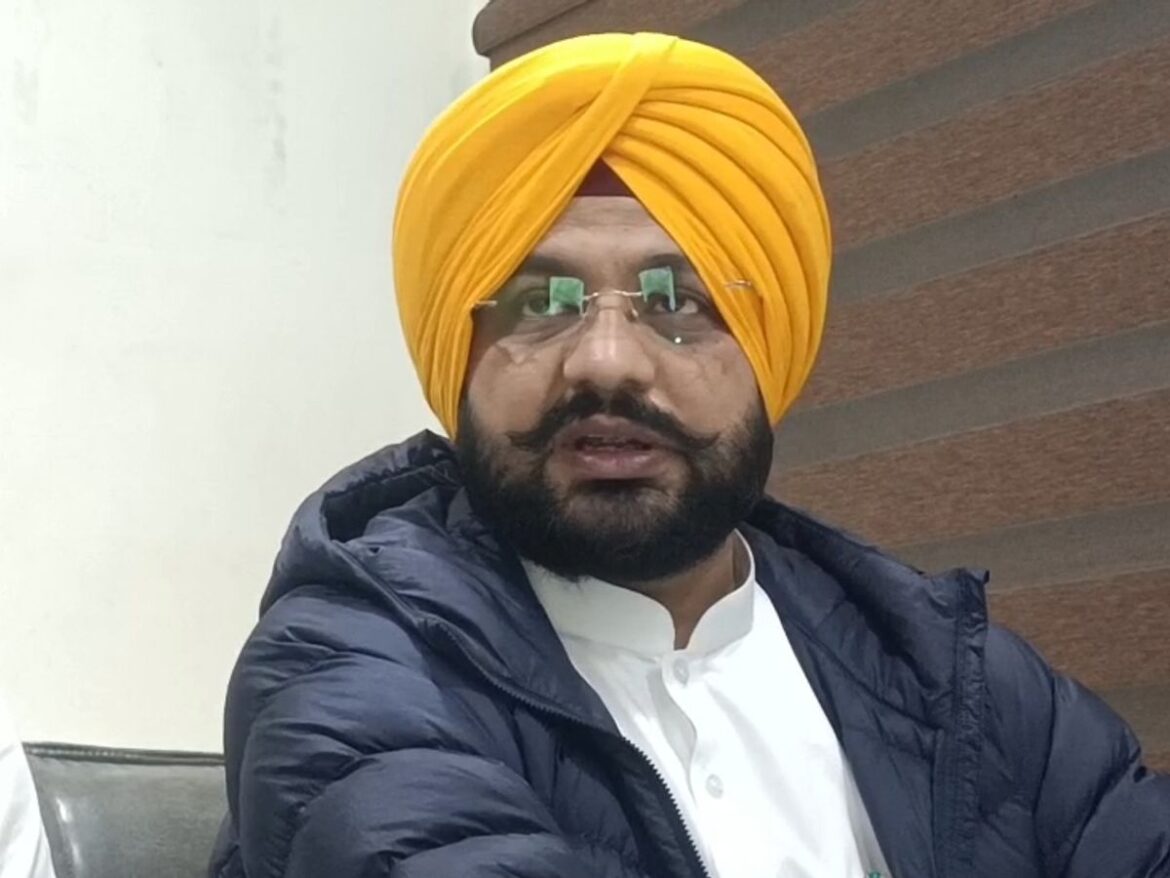 Minister Tarunpreet Singh: आप सरकार का तालाब पुनरुद्धार अभियान पंजाब के गांवों में बदलाव के एक नए युग की शुरुआत है