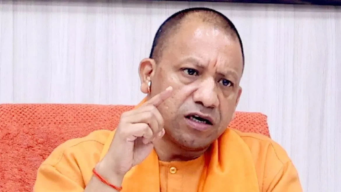 CM Yogi Adityanath ने चीनी उद्योग एवं गन्ना विकास विभाग के कार्यों की समीक्षा की