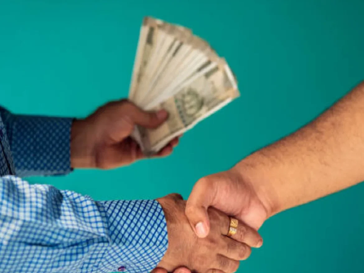 VIGILANCE BUREAU ने सहायक टाउन प्लानर को 10,000 रुपये की रिश्वत लेते गिरफ्तार किया