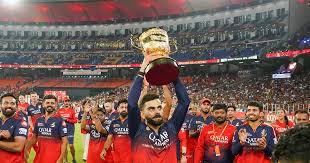 IPL 2025 का खिताब जीतने के साथ RCB ने रचे ये 5 ऐतिहासिक रिकॉर्ड, पूरे सीजन को बना दिया यादगार और खास।