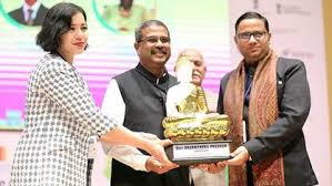 Union Minister धर्मेंद्र प्रधान ने वैश्विक युवा वैज्ञानिक सम्मेलन और वैश्विक युवा अकादमी की वार्षिक आम बैठक की अध्यक्षता की