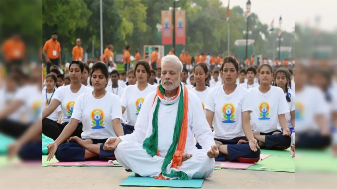 DELHI NEWS : योग दिवस पर बड़े स्तर पर कार्यक्रम की तैयारी की जा रही है।इस आयोजन में लगभग 5 लाख लोगों के शामिल होने की संभावना है।