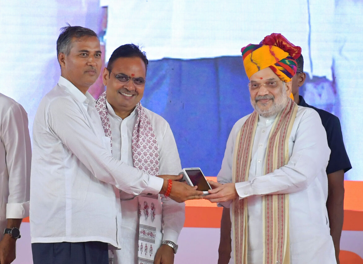 'सर्वजन हिताय' इंजन वाली सरकार युवाओं, महिलाओं, किसानों और मजदूरों को