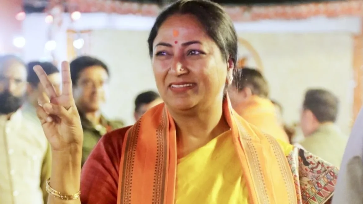 CM Rekha Gupta : दिल्ली सरकार तीज मेले का आयोजन करेगी, जिसमें सेलिब्रिटी नाइट और फैशन वॉक जैसे आकर्षक कार्यक्रम शामिल होंगे।