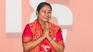 23 पंखे, 14 एसी और 5 टीवी ,दिल्ली की CM Rekha Gupta के सरकारी आवास पर लगाई जाएंगी ये सुविधाएं।