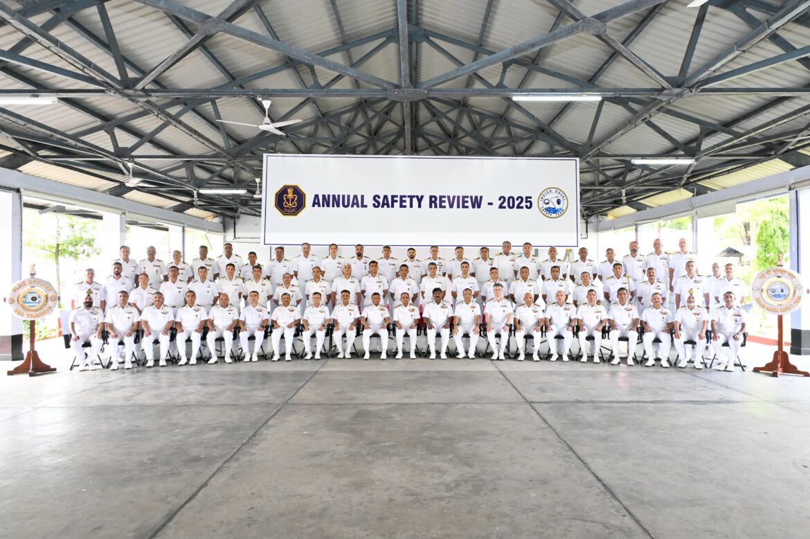 INDIAN NAVY ने 2025 के लिए वार्षिक सुरक्षा समीक्षा आयोजित की