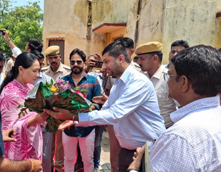 Deputy CM Diya: जन कल्याणकारी योजनाओं का लाभ हर पात्र व्यक्ति तक पहुंचे और विकास कार्य समय पर पूरे हों
