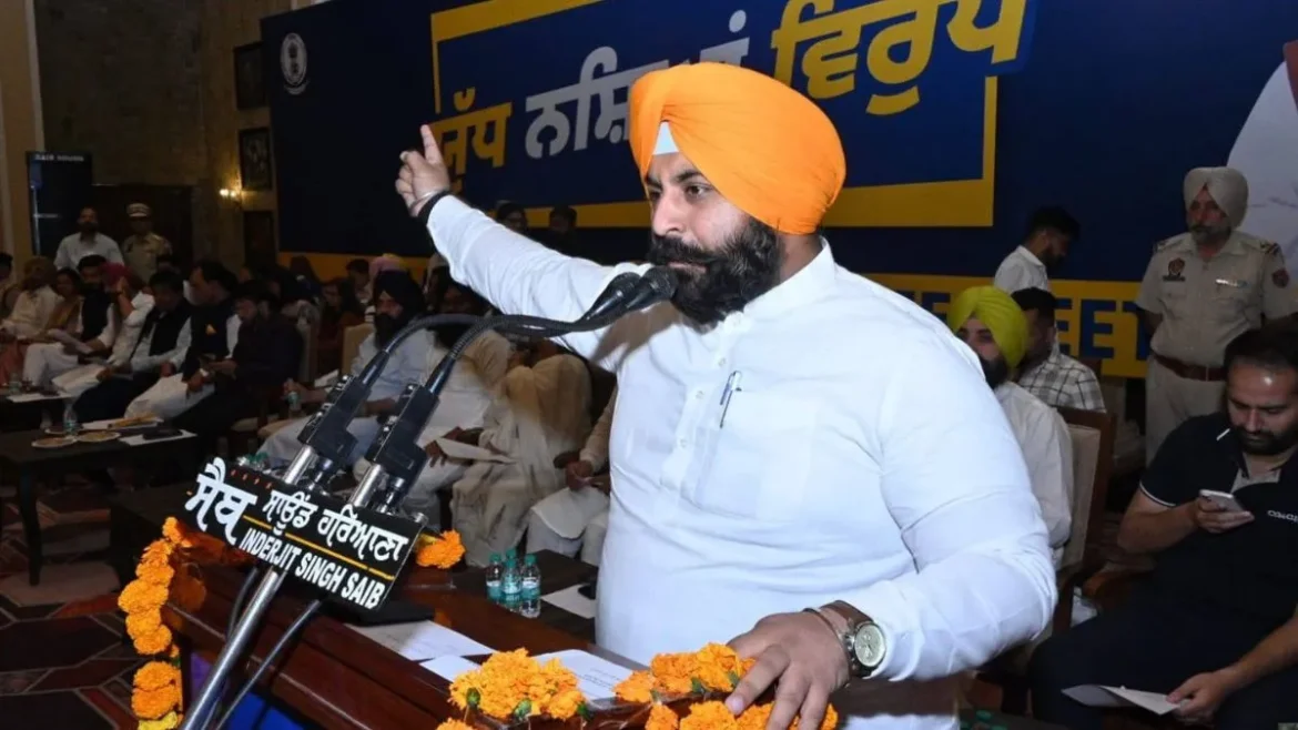 Minister Harjot Singh Bains ने स्कूल बंद रखने की अवधि 3 सितंबर तक बढ़ाने की घोषणा की