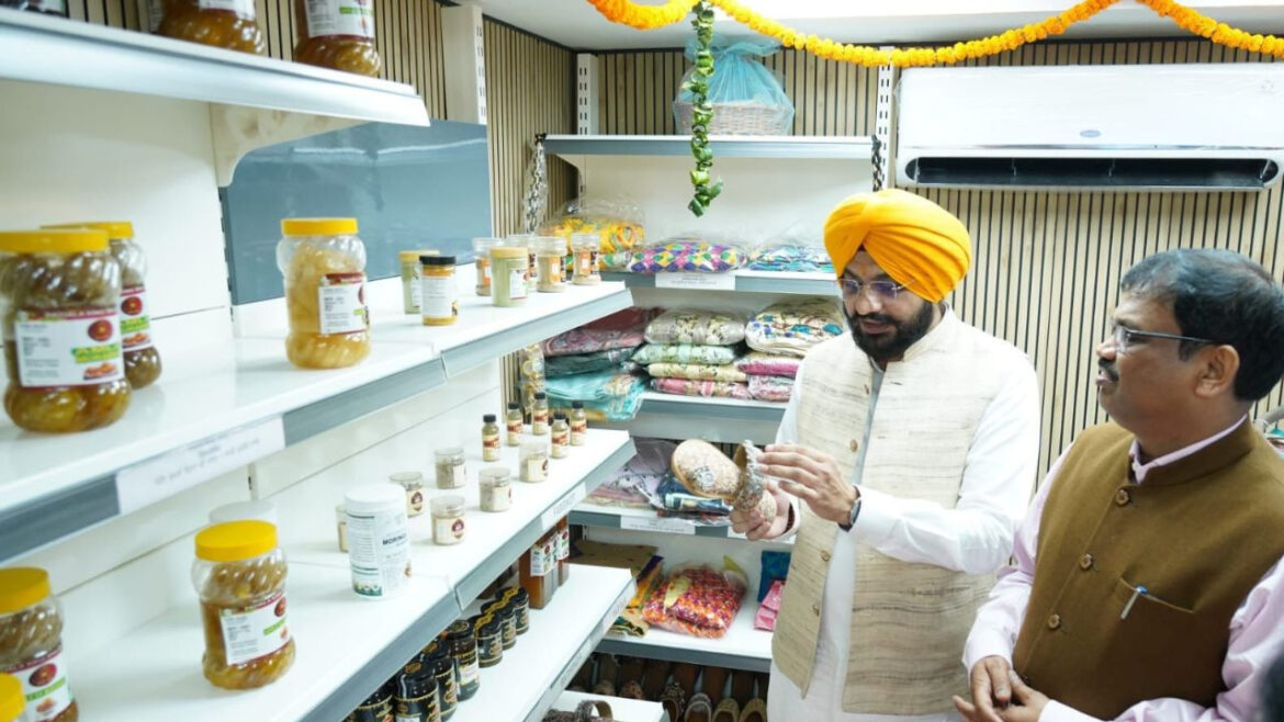 पंजाब सरकार की ग्रामीण हुनर और महिला सशक्तिकरण की लिए नई पहल; ’पहिल मार्ट’ से गाँव की महिलाएँ बनेंगी आत्मनिर्भर