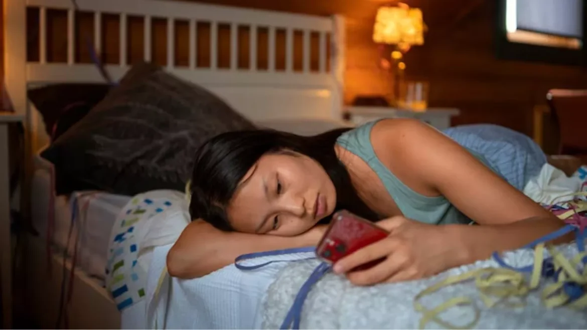 युवाओं में बढ़ती नींद की समस्या: कारण और इससे बचने के उपाय