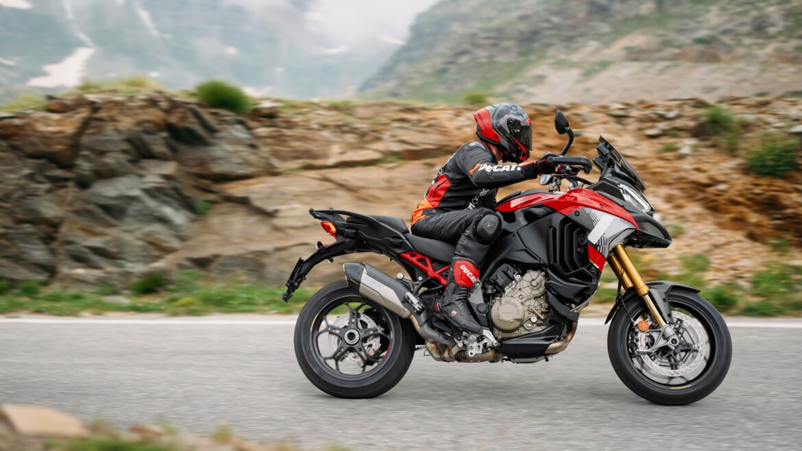 भारत में लॉन्च हुई Ducati Multistrada V4 Pikes Peak: जानें फीचर्स और कीमत