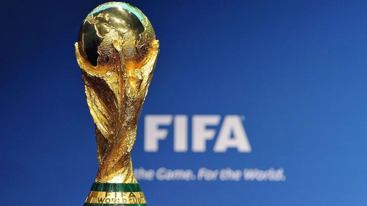 FIFA World Cup 2026 शेड्यूल: 48 टीमों का इतिहासिक टूर्नामेंट, जानें कब किससे होगा मैच