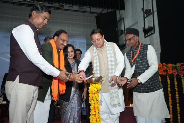 मुख्यमंत्री पुष्कर सिंह धामी का बड़ा फैसला: संस्कृत के संरक्षण और प्रोत्साहन के लिए बनेगा उच्चस्तरीय आयोग