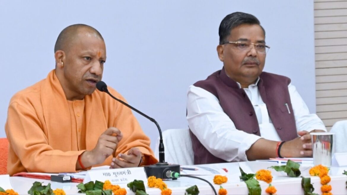 गोरखपुर में जनरल बिपिन रावत की पुण्यतिथि पर मुख्यमंत्री योगी आदित्यनाथ का संबोधन: समाजिक एकता और देश के प्रति समर्पण की आवश्यकता