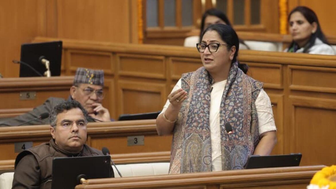 मुख्यमंत्री रेखा गुप्ता ने दिल्ली विधानसभा में गुरु तेग बहादुर को श्रद्धांजलि दी, बलिदान को बताया सत्य और मानवीय मूल्यों का आदर्श