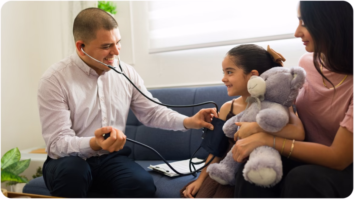 बच्चों में हाई ब्लड प्रेशर के शुरुआती लक्षण, पैरेंट्स को होने चाहिए सतर्क