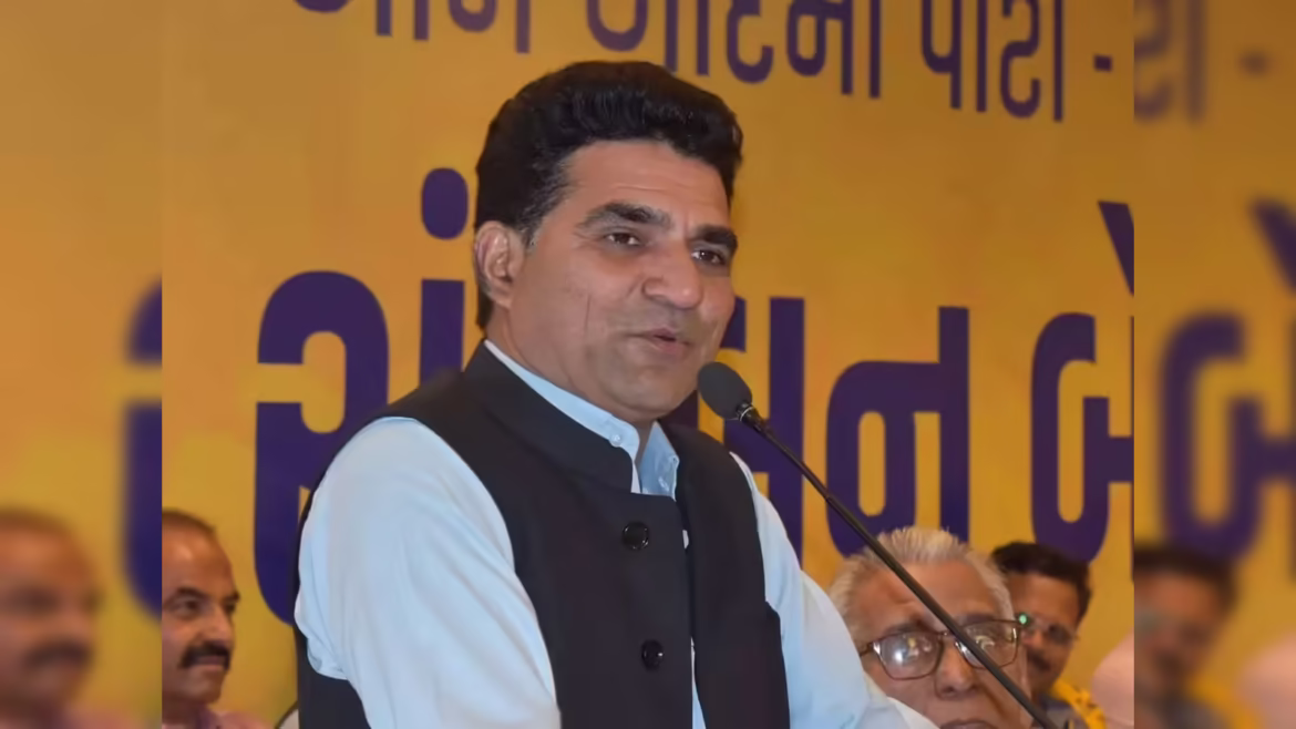 इसुदान गढ़वी का आरोप: BJP ने ED का दुरुपयोग कर केजरीवाल को बदनाम करने की कोशिश की