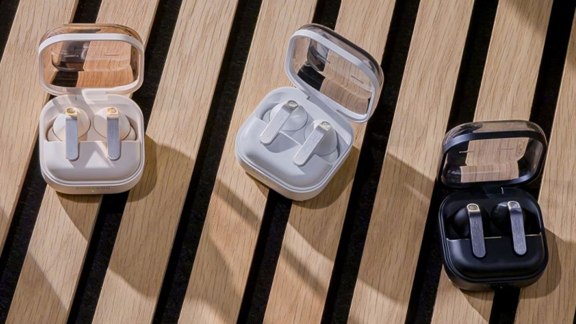 Samsung Galaxy Buds 4 और Buds 4 Pro हेड जेस्चर और AI फीचर्स के साथ भारत में लॉन्च