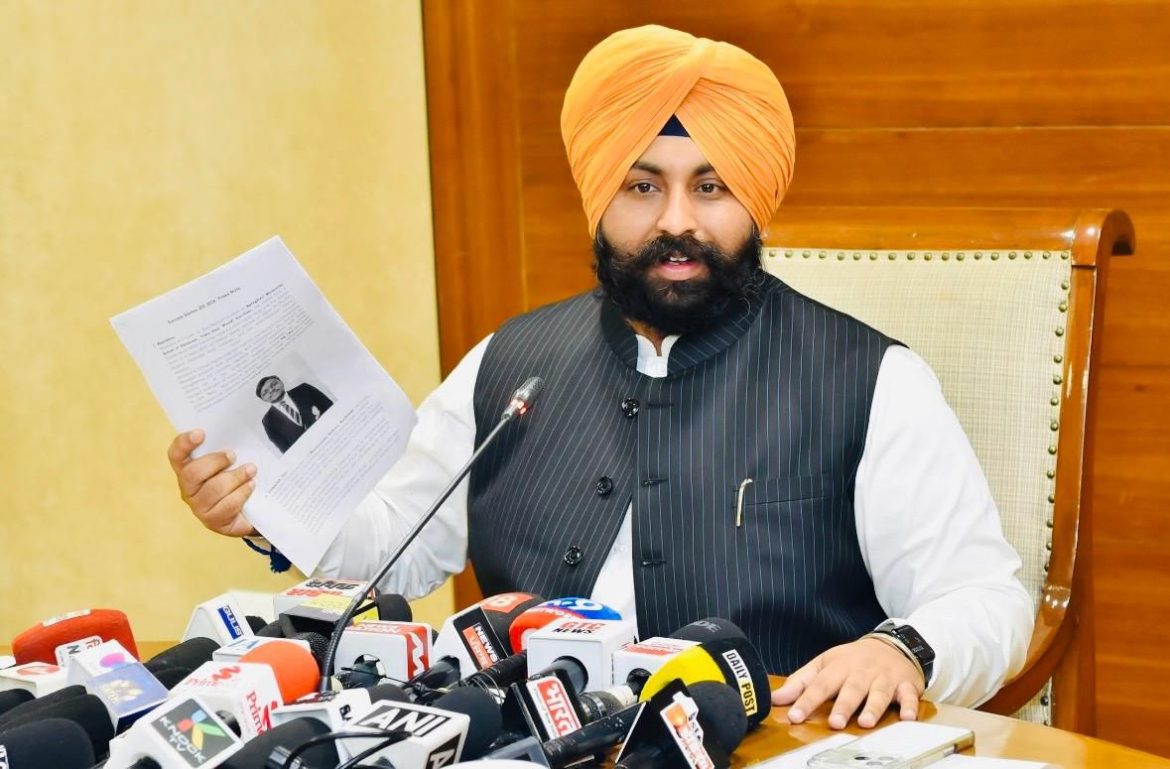 भगवंत मान सरकार की शिक्षा क्रांति का असर, 305 सरकारी स्कूल विद्यार्थियों ने पास किया JEE Mains