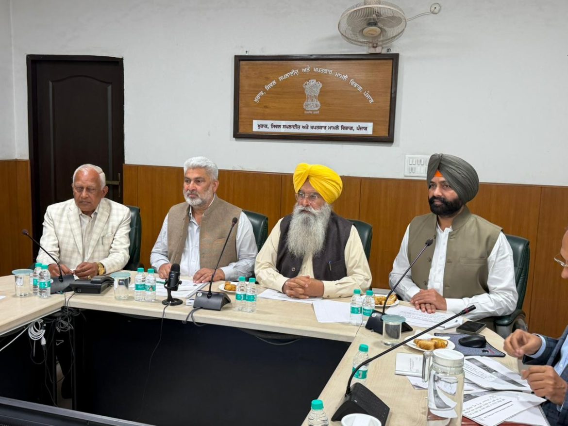 पंजाब मंत्रियों ने 2026-27 गेहूं खरीद सत्र की तैयारियों की समीक्षा की