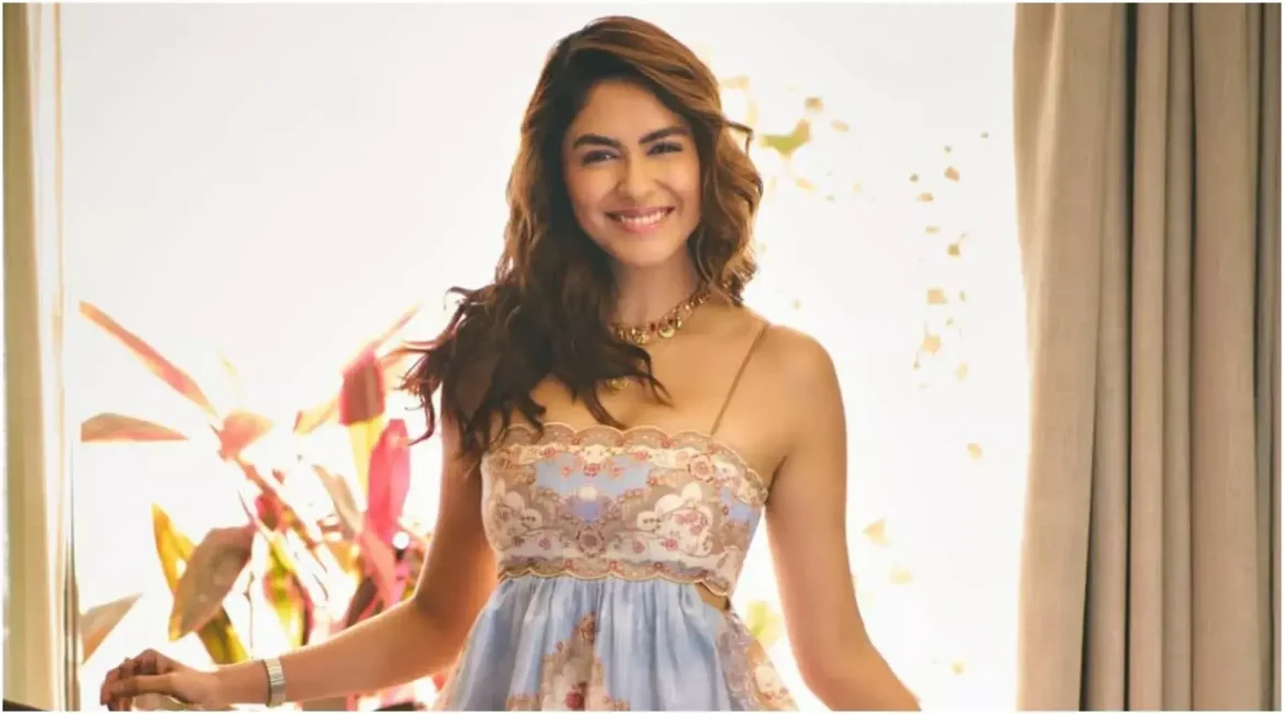 मृणाल ठाकुर ने शादी की अफवाहों के बीच बताया अपना रिलेशनशिप स्टेटस: “मैं अभी सिंगल हूं”