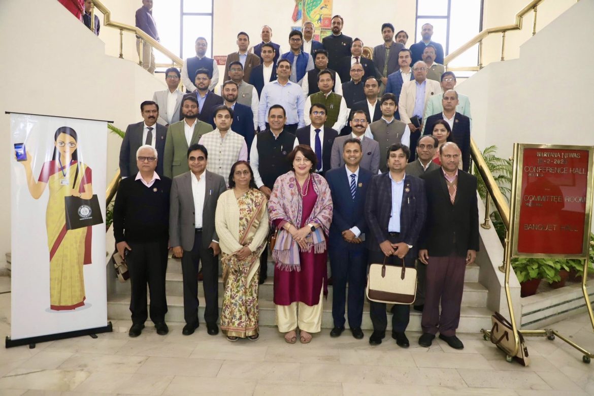 हरियाणा: पहली बार पूरी तरह से डिजिटल जनगणना की तैयारी शुरू, 50,000 गणनाकर्ताओं के साथ राज्य तैयार