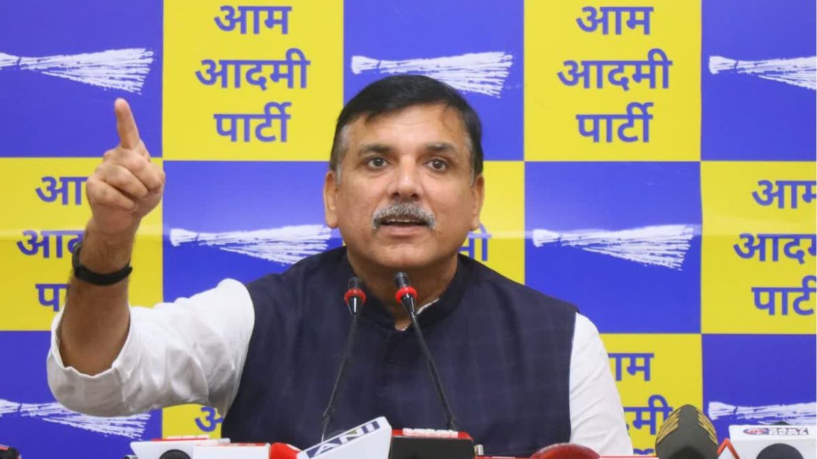 AAP नेता संजय सिंह ने संसद में दिल्ली चुनाव रद्द करने का नोटिस दिया, लगाया झूठे मुकदमे का आरोप