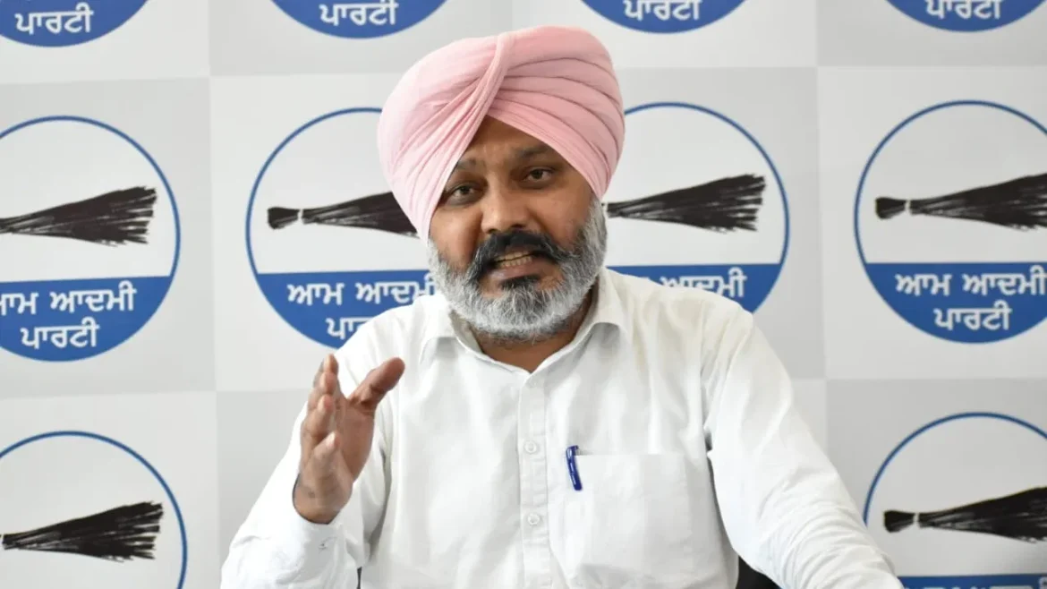 पंजाब बजट सत्र के पहले दिन विपक्ष पर वित्त मंत्री हरपाल चीमा का हमला, गवर्नर के भाषण में अव्यवस्था की आलोचना