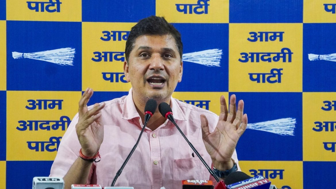 AAP विधायक सौरभ भारद्वाज ने भाजपा नेताओं के बयान पर उठाए सवाल, दिल्ली हाईकोर्ट से मन मुताबिक निर्णय का दावा?