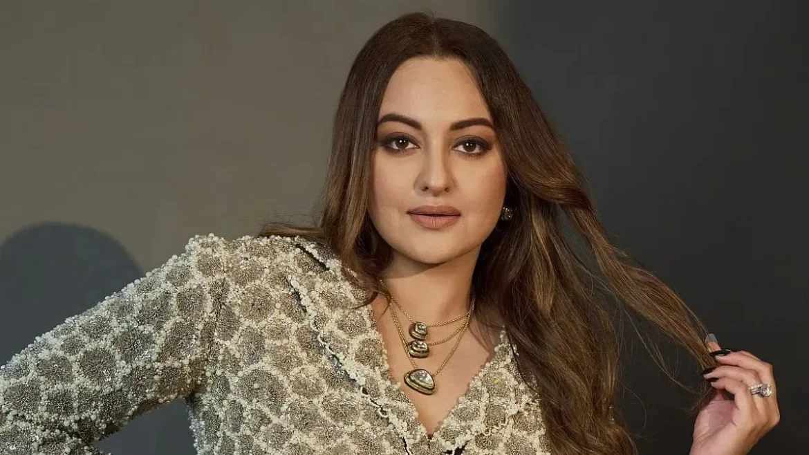 दिल्ली हाई कोर्ट ने सोनाक्षी सिन्हा के नाम और चेहरे के गलत इस्तेमाल पर लगाया 36 घंटे में लिंक हटाने का आदेश