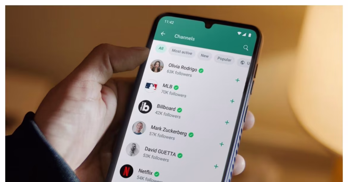 WhatsApp Feature Update: WhatsApp में बड़ा बदलाव: अब माता-पिता देख पाएंगे बच्चों की हर चैट, जानें कैसे काम करेगा नया फीचर