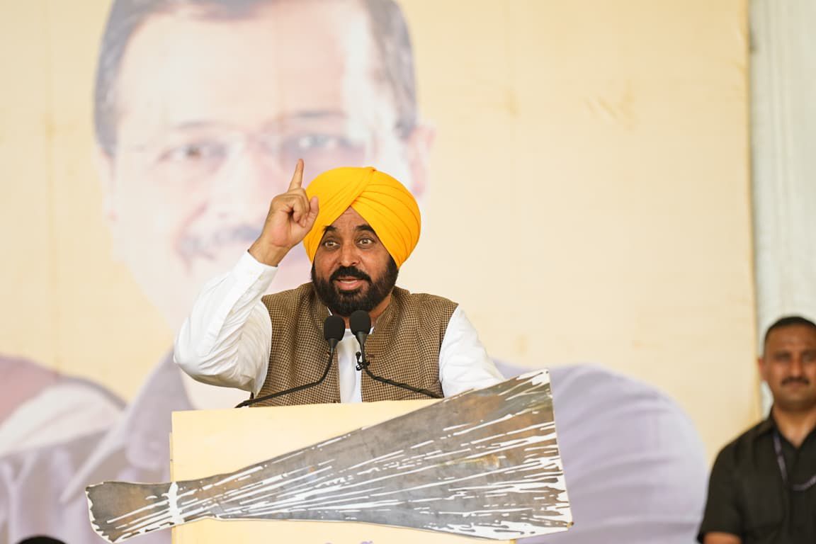 देवगढ़ बारिया में भगवंत मान और अरविंद केजरीवाल की जनसभा, बदलाव के संकेत तेज