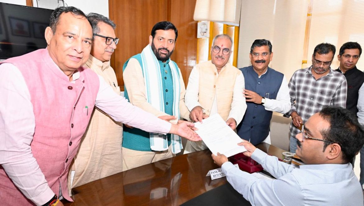 हरियाणा से राज्यसभा सदस्य के लिए संजय भाटिया ने भरा नामांकन, मुख्यमंत्री नायब सिंह सैनी और भाजपा नेताओं ने दी शुभकामनाएँ