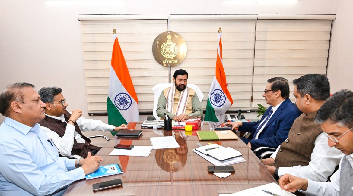 मुख्यमंत्री नायब सैनी से सिंगापुर इंडिया बिज़नेस फेडरेशन के चेयरमैन ने की भेंट, हरियाणा में निवेश के अवसरों पर चर्चा