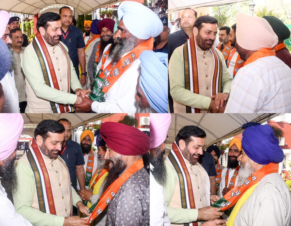 हल्का राजपुरा के वरिष्ठ नेता भारतीय जनता पार्टी में शामिल, मुख्यमंत्री नायब सैनी ने दी शुभकामनाएं