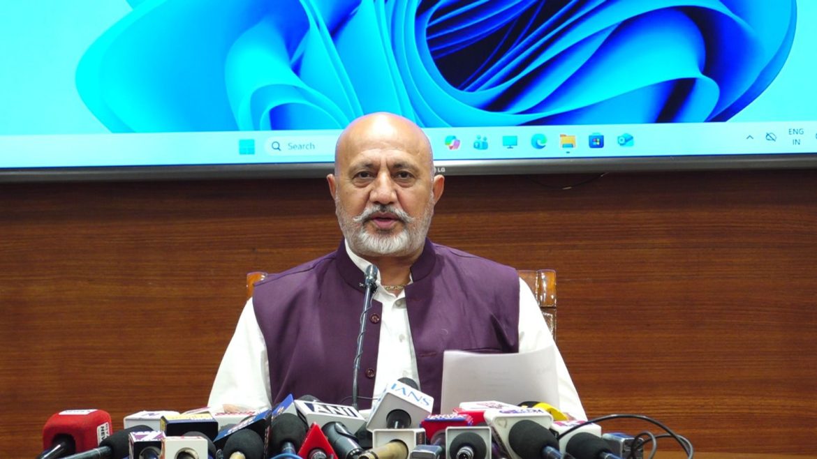 बलतेज पन्नू: पंजाब में ‘युद्ध नशों विरुद्ध’ मुहिम का एक साल पूरा - 36,178 FIR और 51,648 गिरफ्तारियां