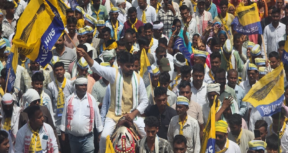 सगबारा तालुका पंचायत चुनाव: AAP उम्मीदवारों ने चैतर वसावा के नेतृत्व में निकाली ‘विजय संकल्प यात्रा’
