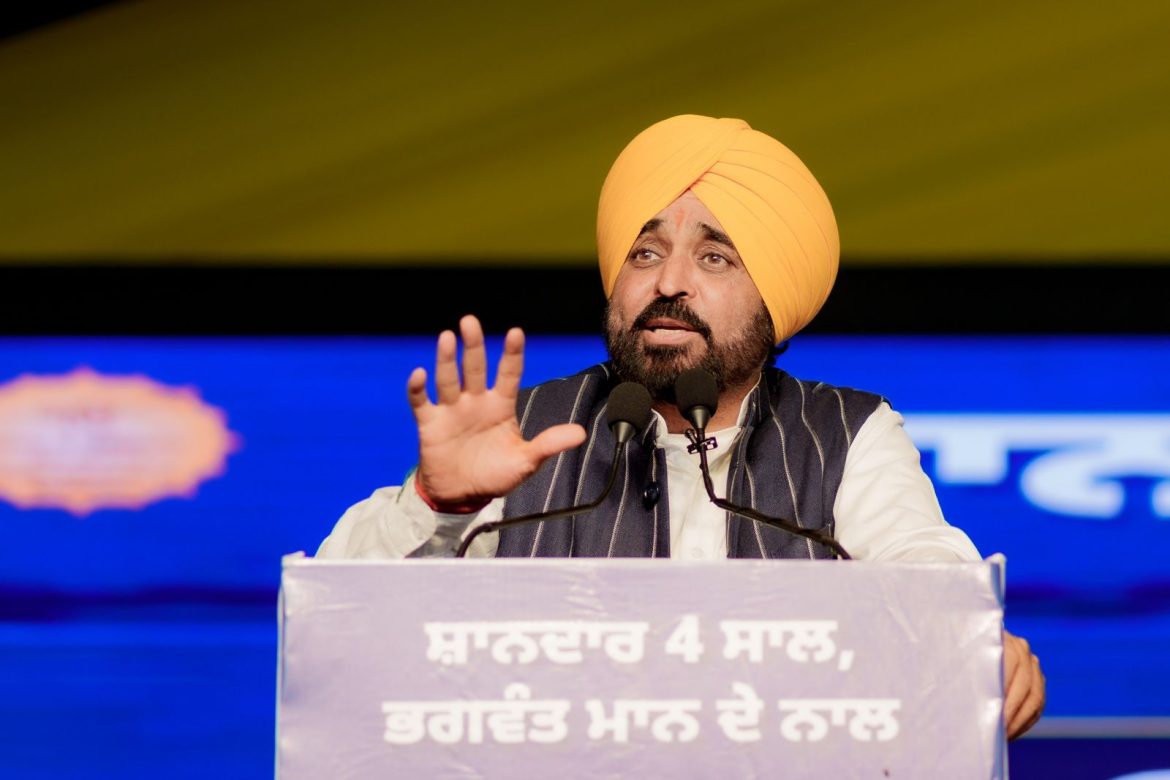 मुख्यमंत्री भगवंत मान ने ITI नांगल में ‘कैप्टन अमोल कालिया सेंटर ऑफ एक्सीलेंस’ का शिलान्यास किया और विकास परियोजनाओं की शुरुआत की