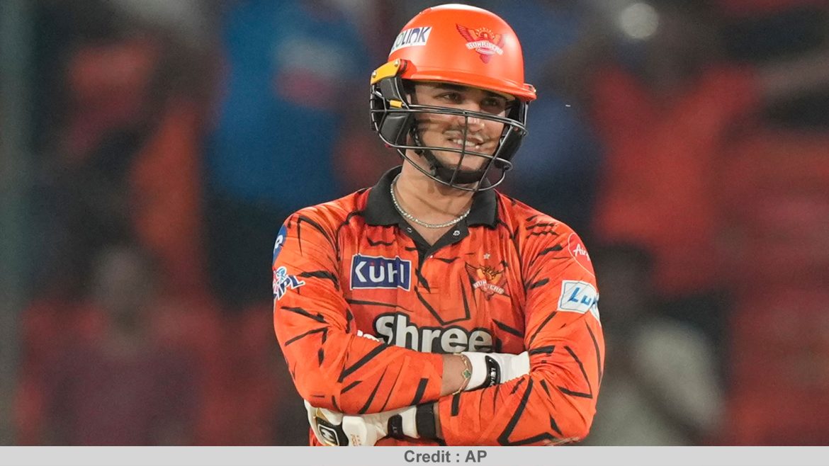 IPL 2026 Orange Update: अभिषेक शर्मा ने शतक से मचाया धमाल, ऑरेंज कैप पर कब्जा – पर्पल कैप की रेस भी हुई रोमांचक